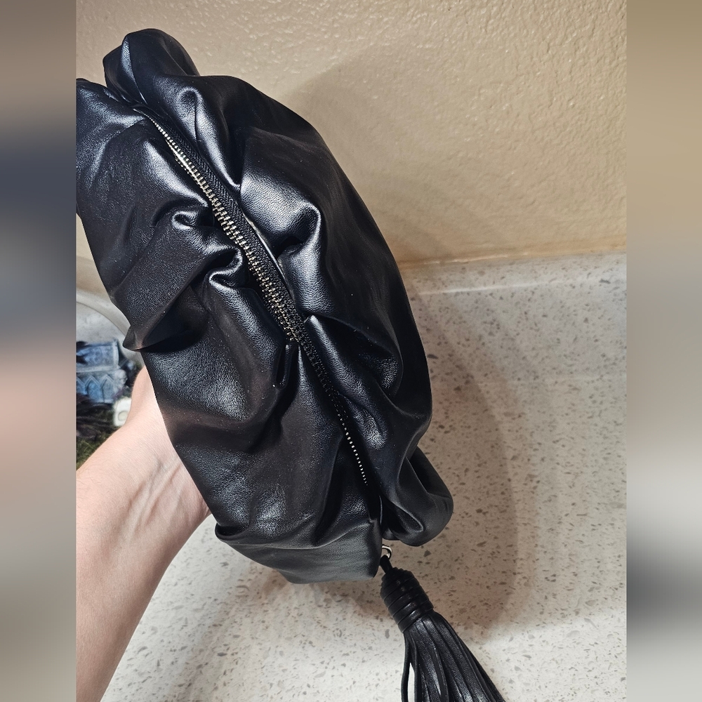 EUC Rebecca Minkoff Ruched Vegan Leather Clutch - Picture 5 of 9